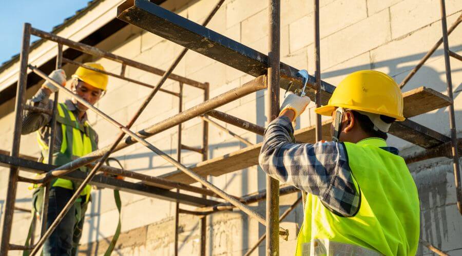 Professional fairlawn roofing services in Knoxville, AL